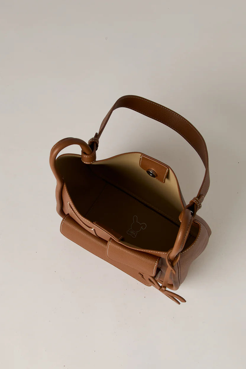 MOMENTUM JOURNEY PU (MEDIUM)